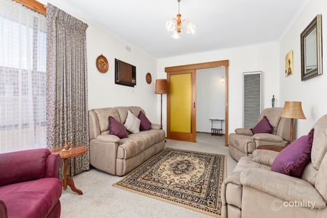 Property photo of 11 Aubrey Street Wendouree VIC 3355