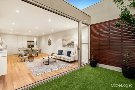 Property photo of 2/13 Roseberry Street Hawthorn East VIC 3123