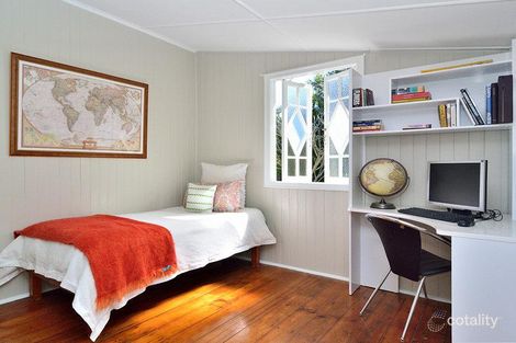 Property photo of 21 Shelley Street Brassall QLD 4305
