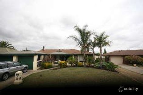 12 Chalani Cres, Hallett Cove, SA 5158