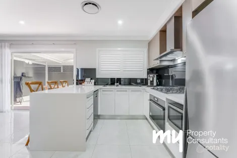 Property photo of 18 Owens Street Spring Farm NSW 2570