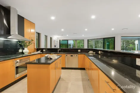Property photo of 19 Samuel Place Sinnamon Park QLD 4073