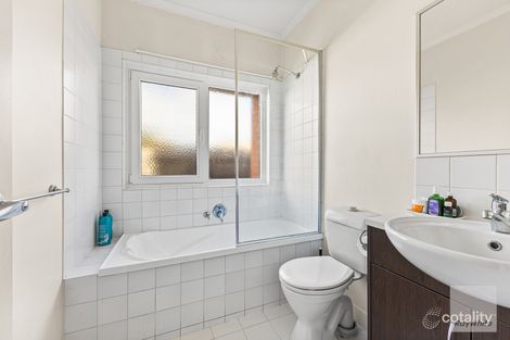 Property photo of 2/827-829 Plenty Road Reservoir VIC 3073