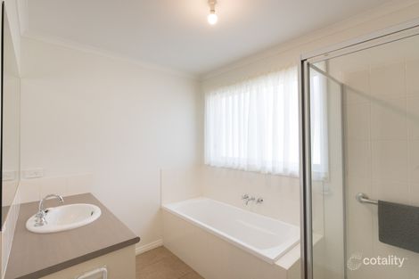 Property photo of 1/29 King George Way Mitchell Park VIC 3355