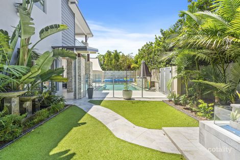 Property photo of 9 Onshore Place Helensvale QLD 4212