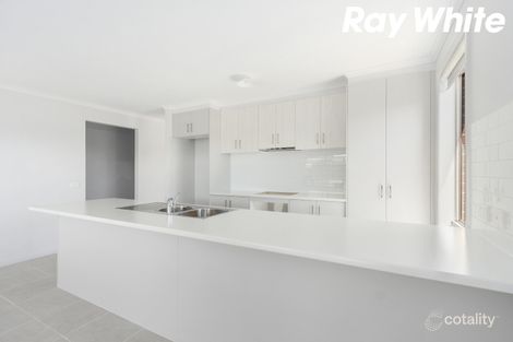 Property photo of 65 Pinnacle Drive Pakenham VIC 3810