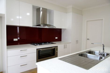 Property photo of 2/39 Silverton Drive Ferntree Gully VIC 3156