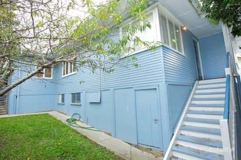 Property photo of 234 Kitchener Road Stafford Heights QLD 4053