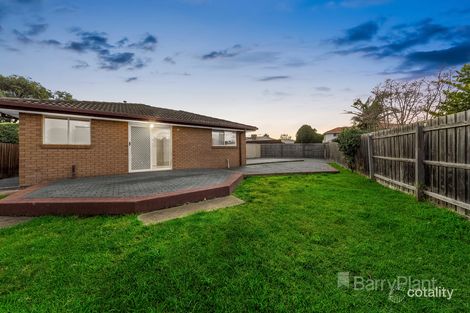 Property photo of 7 Stratton Close Kings Park VIC 3021
