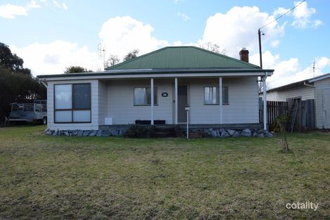 62 High St, Tenterfield, NSW 2372