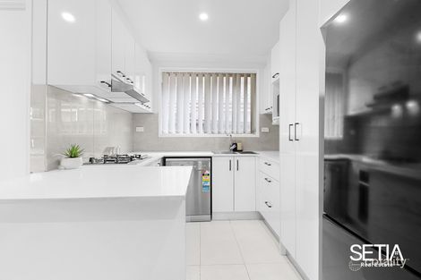 Property photo of 6 Golding Drive Glendenning NSW 2761