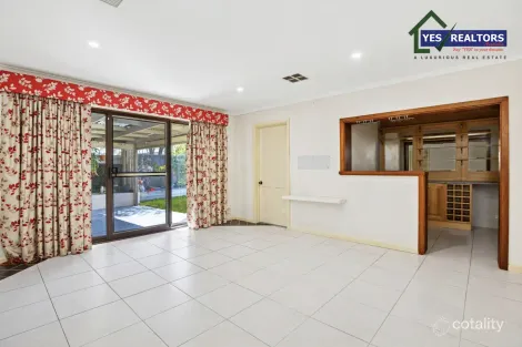 Property photo of 8 Hayes Court West Lakes SA 5021