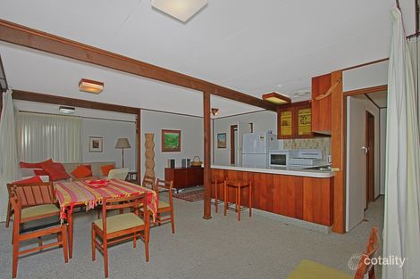 Property photo of 15 Annetts Parade Mossy Point NSW 2537