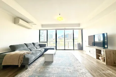 616/83 Queens Bridge St, Southbank, VIC 3006