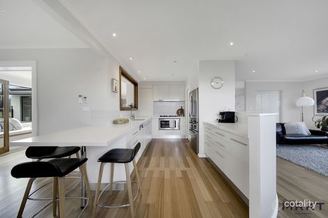 Property photo of 13 Packer Street Weetangera ACT 2614