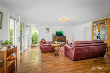 Property photo of 121 Camden Street Ulladulla NSW 2539