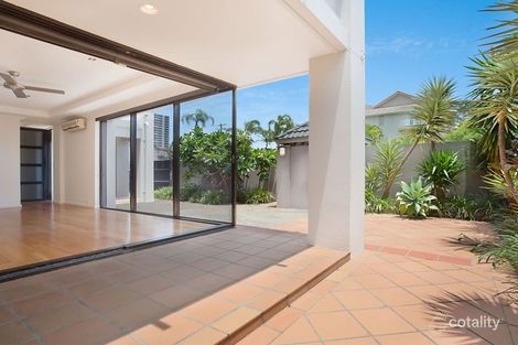Property photo of 1/25 Australia Avenue Broadbeach QLD 4218