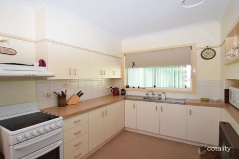 Property photo of 16 Hinchley Street Wangaratta VIC 3677