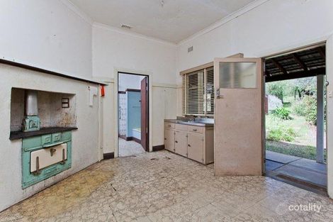 Property photo of 2000 Thomas Road Glen Forrest WA 6071