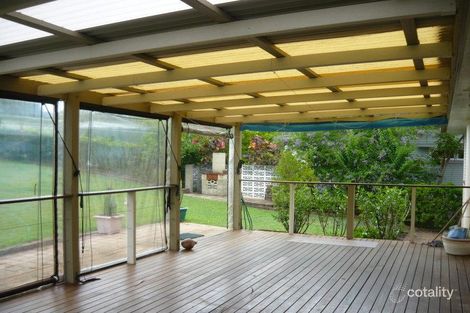 Property photo of 8 Elizabeth Way Nambour QLD 4560
