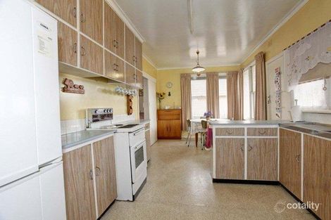 Property photo of 2 Macorna Street Frankston VIC 3199