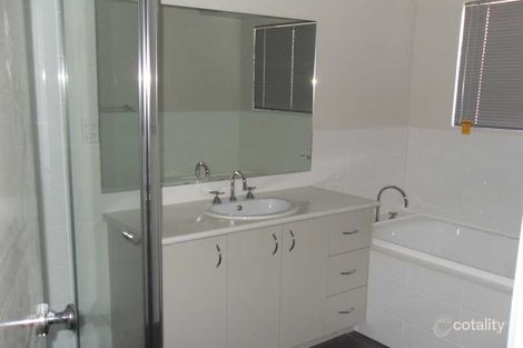 Property photo of 9 Niland Crescent Point Cook VIC 3030