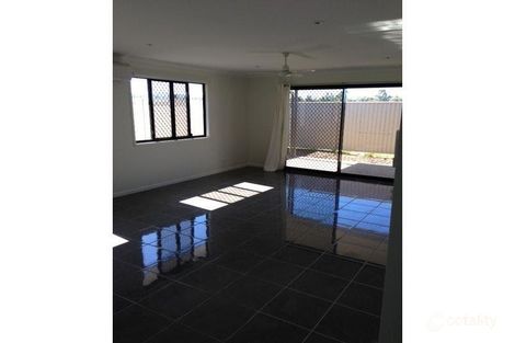 Property photo of 2/15 Singleton Court Emerald QLD 4720