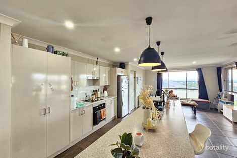 Property photo of 16 Lonhro Place Muswellbrook NSW 2333