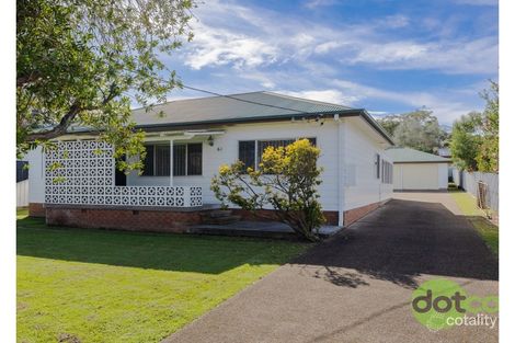 61 Macquarie Rd, Fennell Bay, NSW 2283