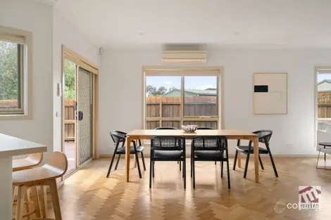 Property photo of 2/1 Daimler Avenue Keilor Downs VIC 3038