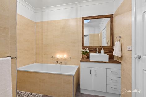 Property photo of 1/46 Delbridge Drive Sydenham VIC 3037