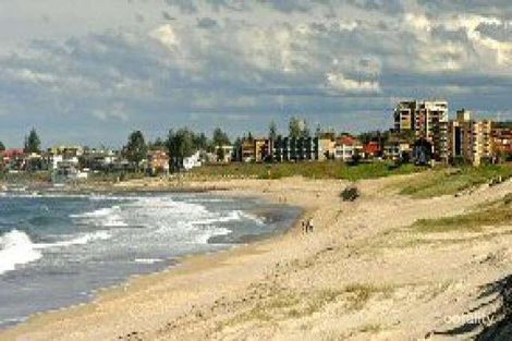 87 Oakland Ave, The Entrance, NSW 2261