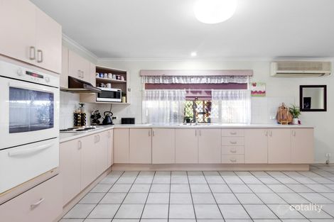 Property photo of 3 Quinton Court Mount Warren Park QLD 4207