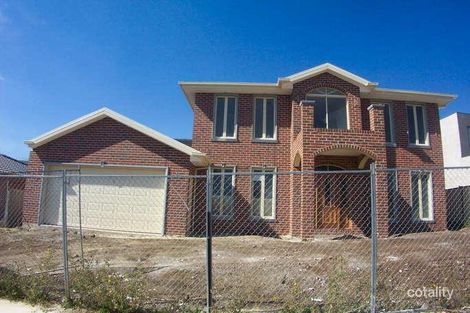 Property photo of 80 Glenbruar Drive Hillside VIC 3037