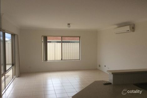 Property photo of 24 Rungine Way Pearsall WA 6065