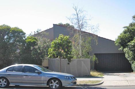 Property photo of 9/18 Strathalbyn Street Kew East VIC 3102