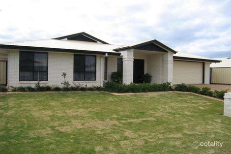 4 Discovery Pl, Wellington Point, QLD 4160