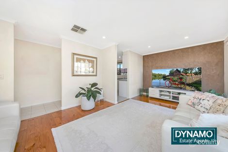 Property photo of 20 Heath Place Meadow Heights VIC 3048