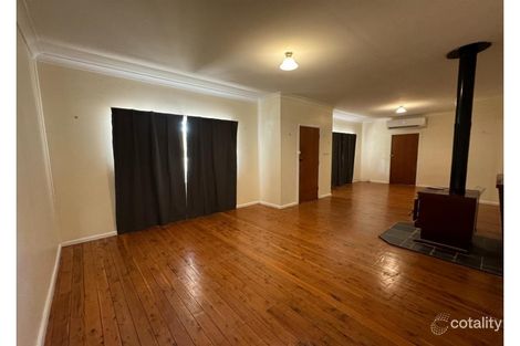 Property photo of 19 Nardoo Street Ballimore NSW 2830