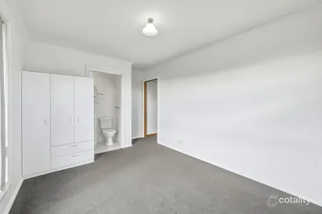Property photo of 27 Buckingham Drive Howrah TAS 7018