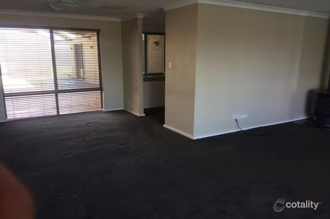 Property photo of 3 Grundy Way Thornlie WA 6108