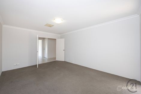 Property photo of 24 Carissa Turn Halls Head WA 6210