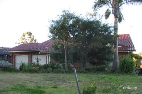 15 Redgum Cl, Bateau Bay, NSW 2261