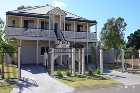 Property photo of 20 Foreshore Drive Urangan QLD 4655