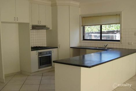 Property photo of 2/17 Scott Avenue St Albans VIC 3021