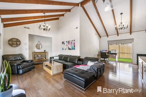 210 Centenary Ave, Kurunjang, VIC 3337