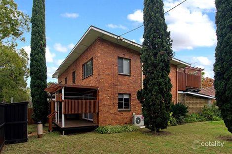 Property photo of 2/99 Campbell Street East Toowoomba QLD 4350
