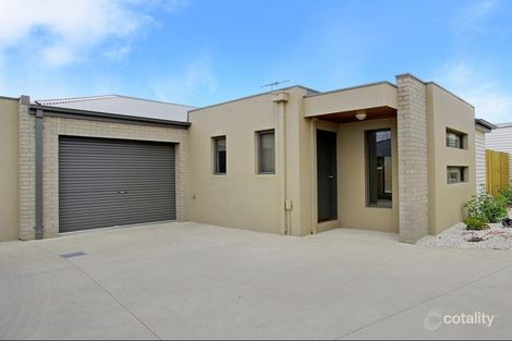 2/20 Senior Ct, Highton, VIC 3216
