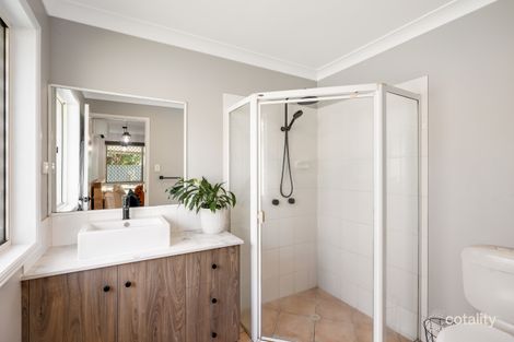 Property photo of 20 Weis Crescent Middle Ridge QLD 4350