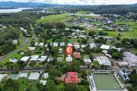 13 Cedar St, Yungaburra, QLD 4884